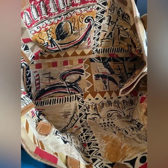 RARE auth Prada Venice Belted Tote Print Canvas leather trim, handles and straps - Picture 7 of 10